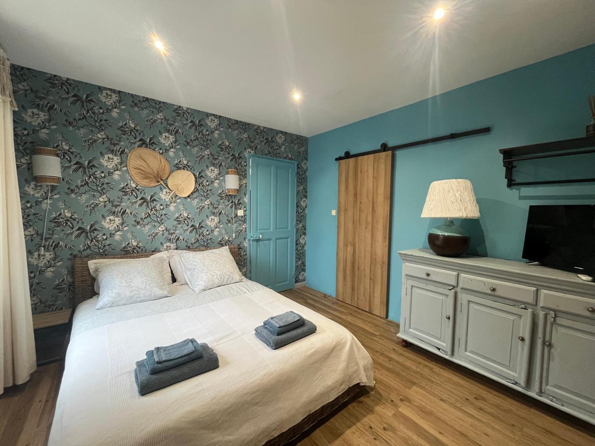 Sasha'Blue-Terrasse Jardin-Park-Clim-Piscine Apartment LʼIsle-sur-la-Sorgue Екстериор снимка